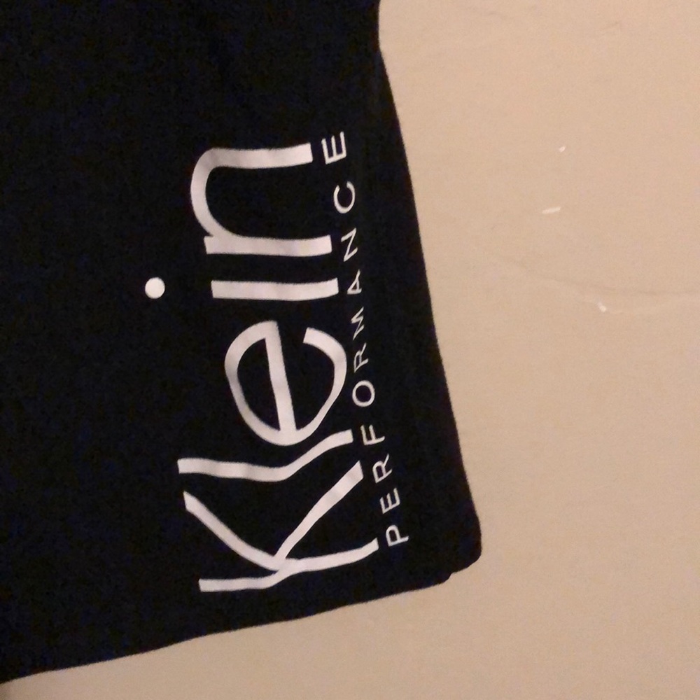 Muscle Tee - Picture 2 of 5